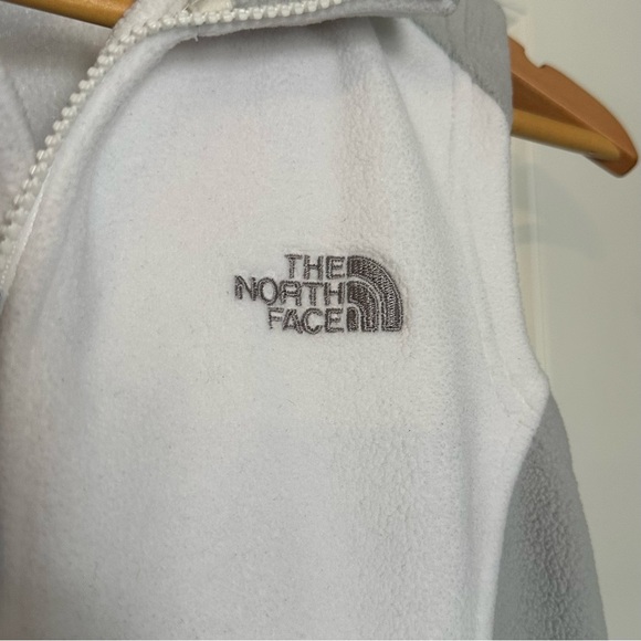 The North Face Vest Women’s XS White Light Gray Fleece Flashdry  Full Zip Logo - Picture 2 of 6
